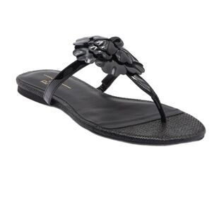 NWT Linea Paolo “Laurel” flower sandals in black.  Size 9